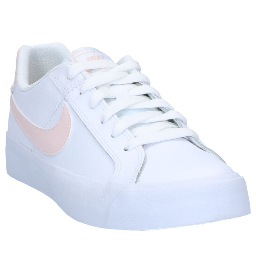 Nike Court Royale Zwarte Sneakers in leer (261703)