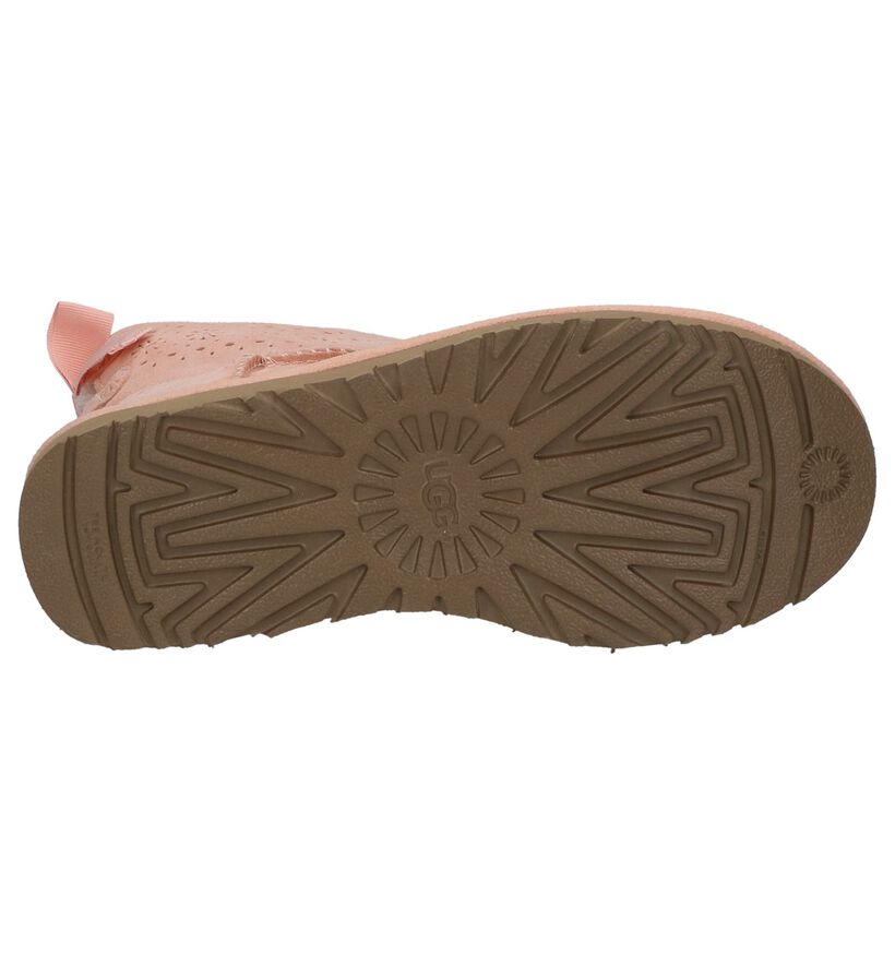 UGG Bottines en Rose en daim (206399)