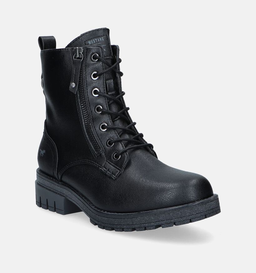 Mustang Boots à lacets en Noir pour femmes (345421)