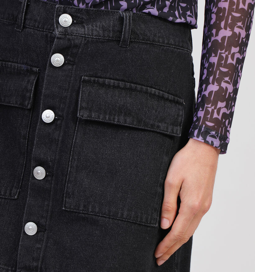 Pieces Chrissy Jupe courte en denim en Noir pour femmes (354101)