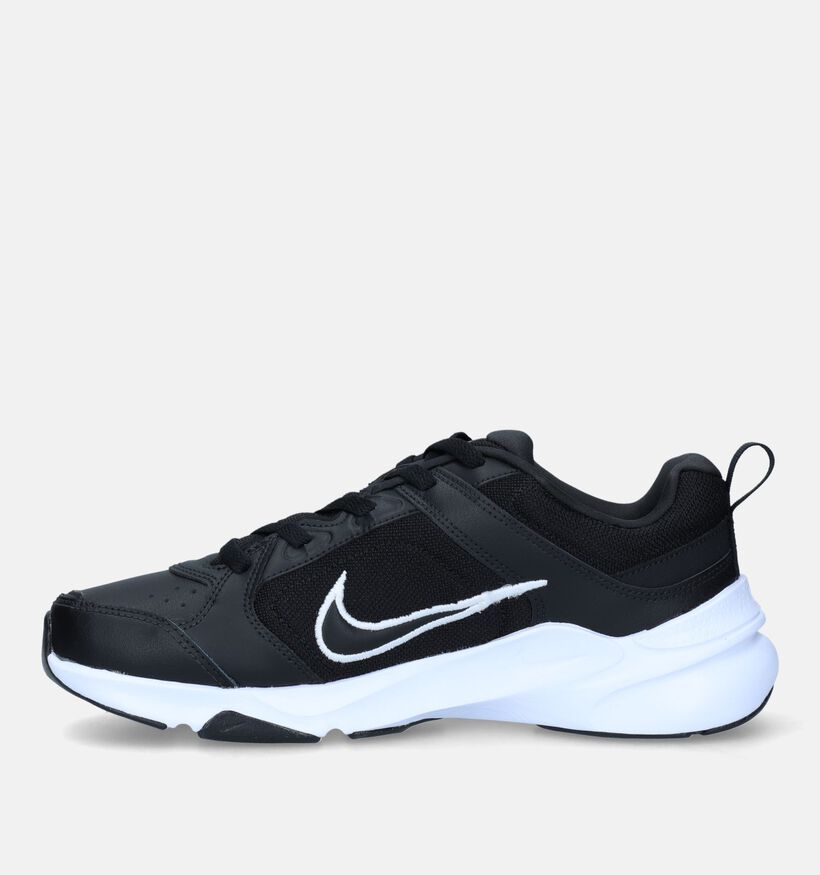 Nike Defy All Day Baskets en Blanc pour hommes (332318)