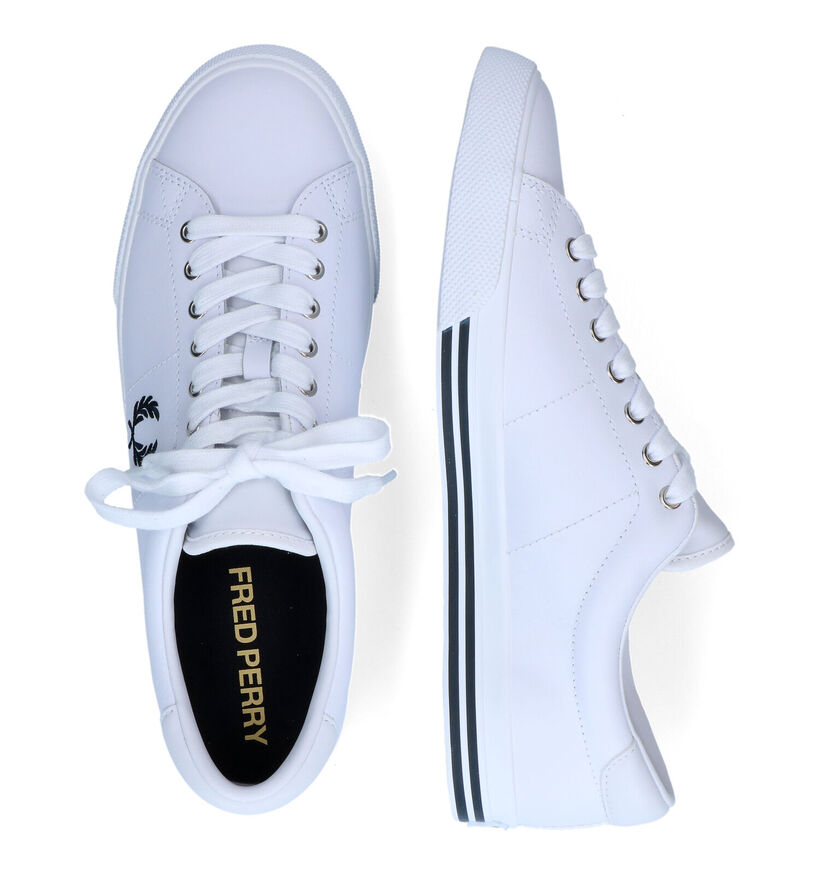 Fred Perry Underspin Baskets en Blanc pour hommes (309472)