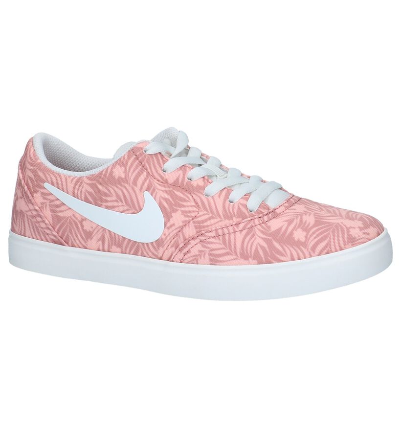 Nike SBBaskets basses en Rose saumon en textile (219639)