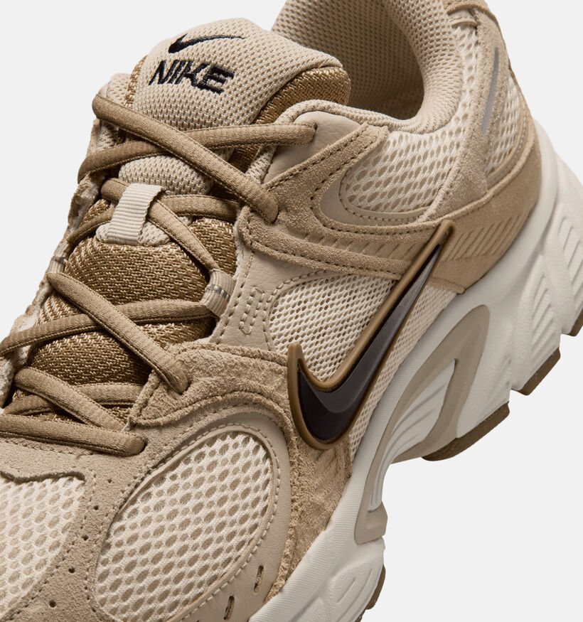 Nike V5 RNR Suede Baskets basses en Kaki pour hommes (376144)