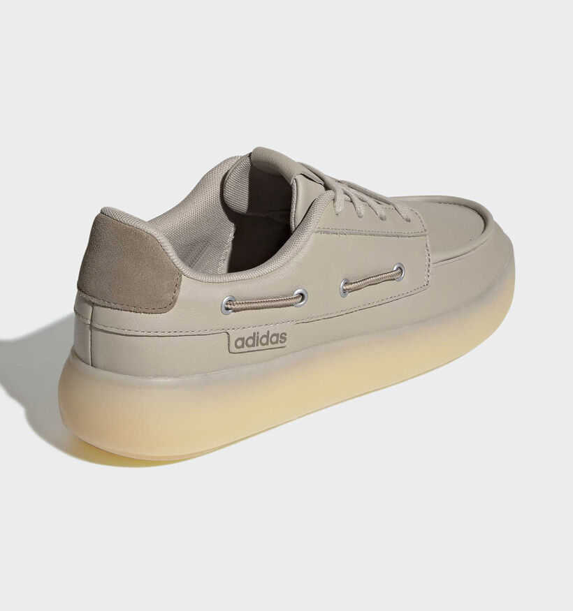 adidas Barreda Decode Baskets basses en Vert kaki pour hommes (375303)