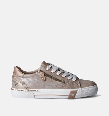 Mustang Chaussures plates Marron