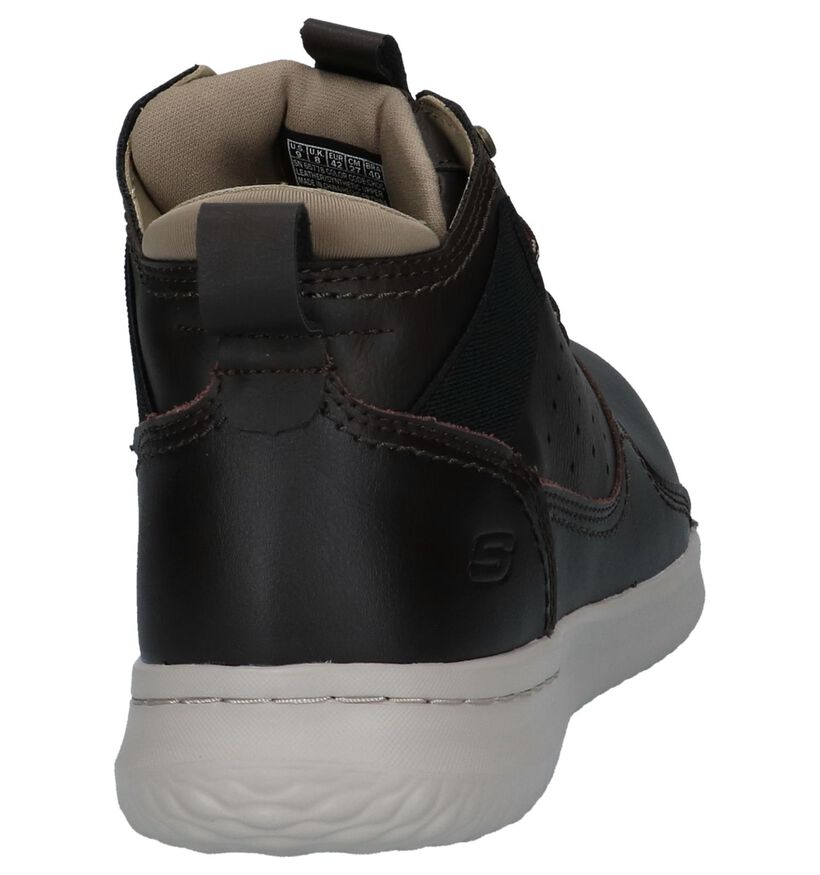 Skechers Memory Foam Chaussures hautes en Brun foncé en cuir (224346)