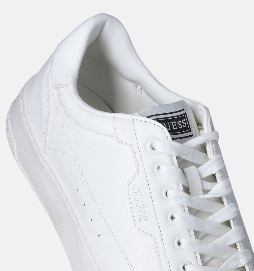 Guess Vinci Witte Veterschoenen voor heren (354065) - geschikt voor steunzolen