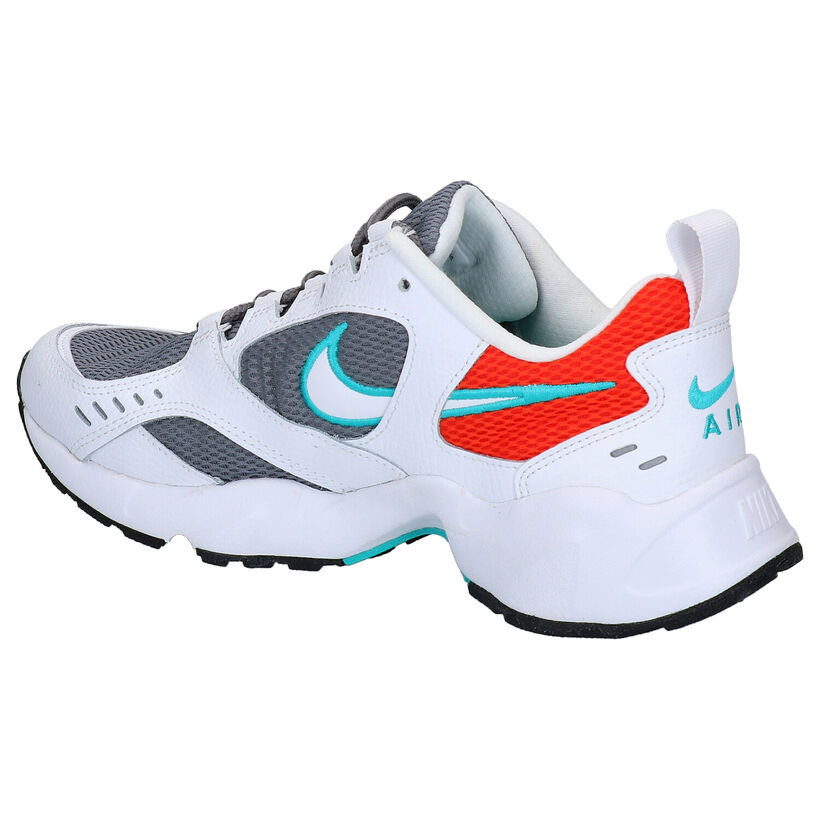 Nike Air Heights Baskets en Noir en cuir (265923)