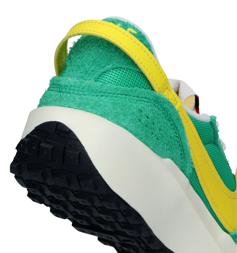 Nike Waffle Debut Groene Sneakers voor dames (324663) - geschikt voor steunzolen