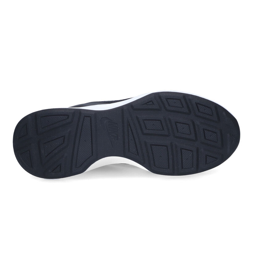 Nike Wearallday Baskets en Noir pour femmes (309043)
