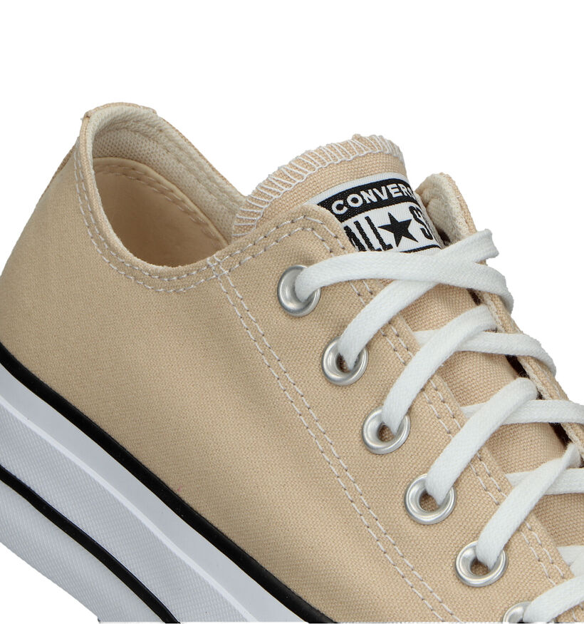 Converse Chuck Taylor All Star Lift Platform Witte Sneakers in stof (327854)