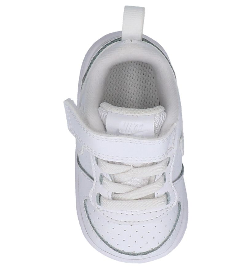 Nike Court Borough Baskets basses en Blanc en cuir (234345)