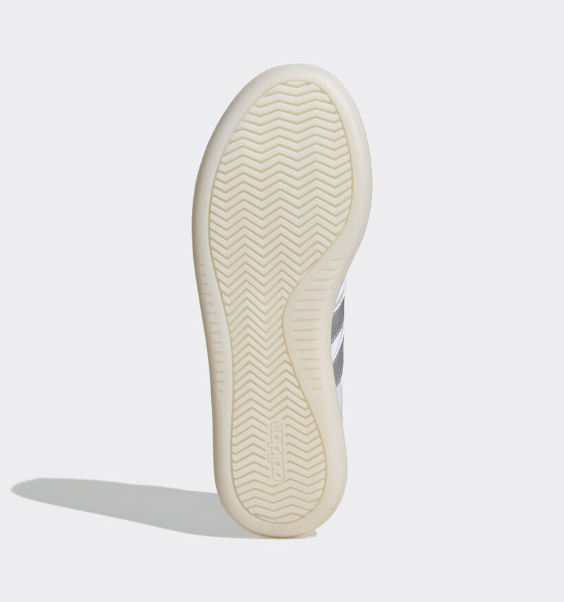 adidas Barreda Decode Baskets en Blanc pour femmes (350170)