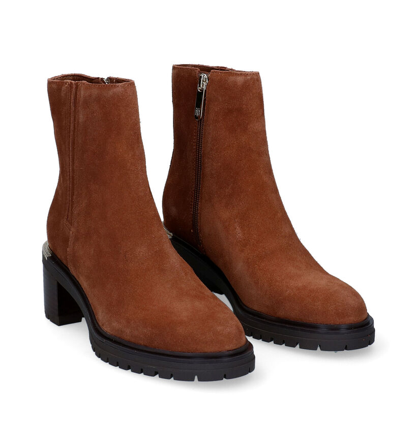 Tommy Hilfiger Monochromatic Cognac Chelsea Boots in daim (295218)