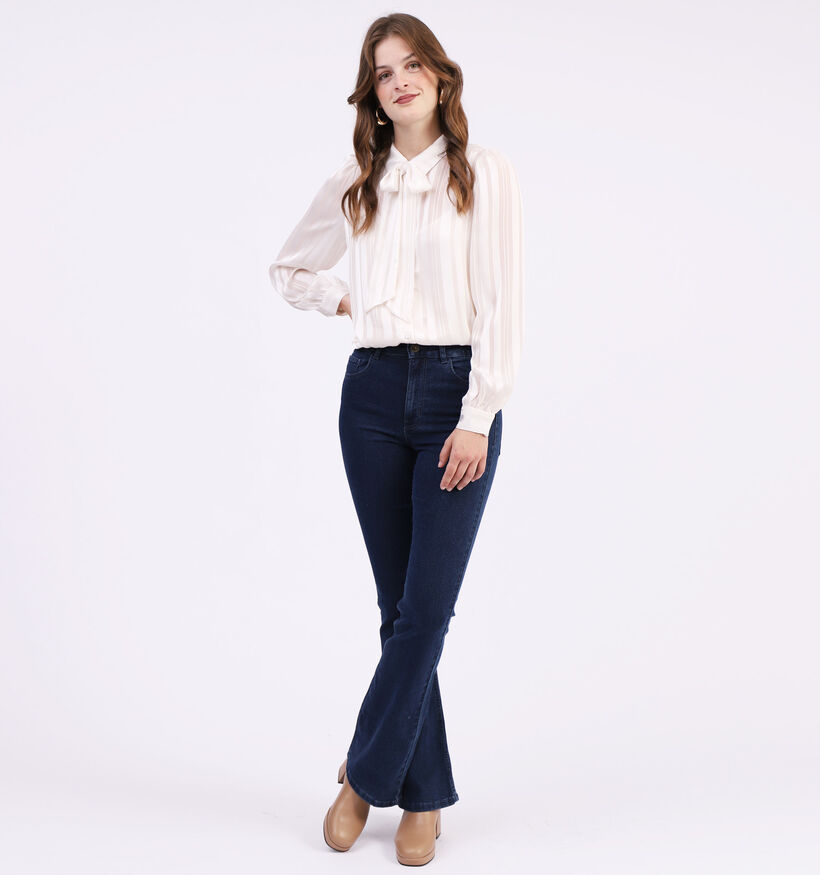 Pieces Peggy Flared Jeans en Bleu pour femmes (318295)