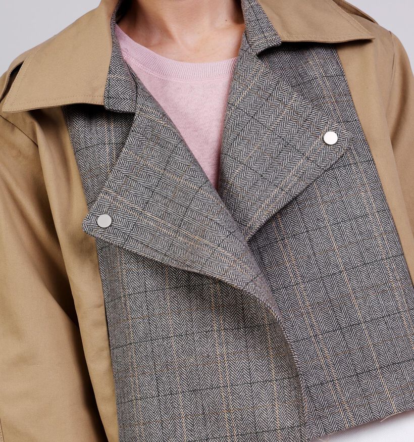 Ador&eacute; Kris Trench-coat Court en Beige/Gris pour femmes (376614)