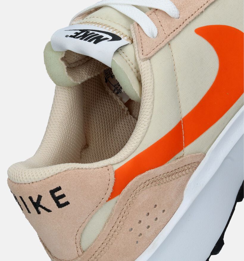 Nike Waffle Debut Refresh Baskets en Beige pour hommes (334862)