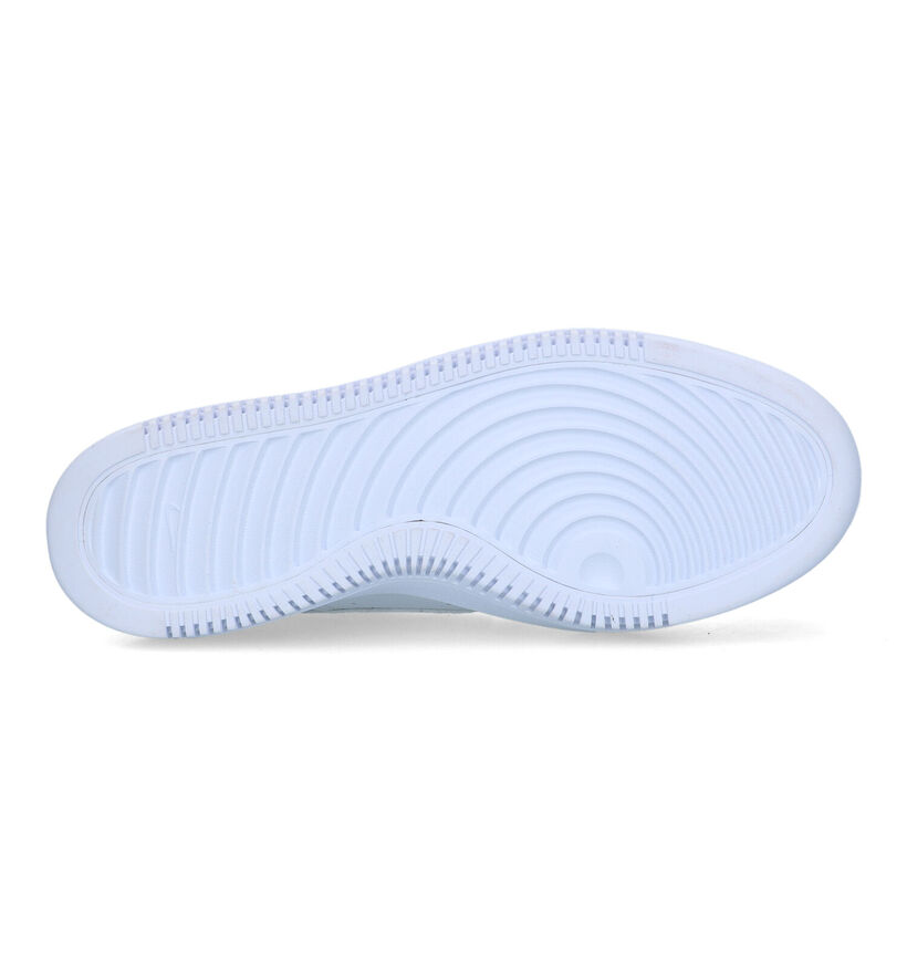 Nike Court Vision Alta Baskets en Blanc pour femmes (324627)