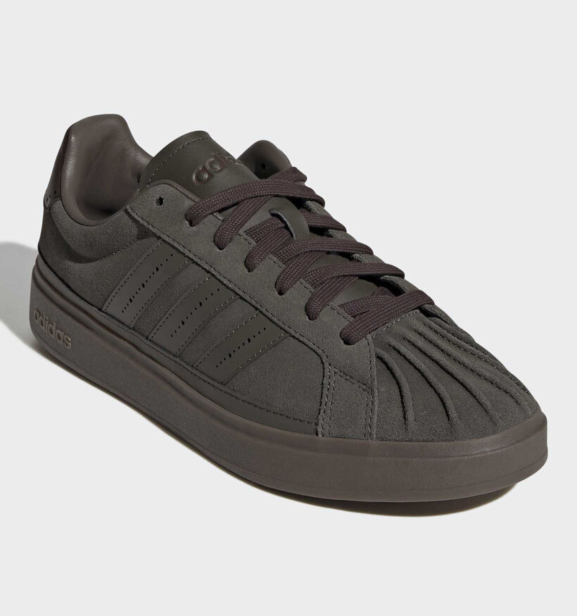 adidas Streettalk Baskets basses en Noir pour hommes (375321)