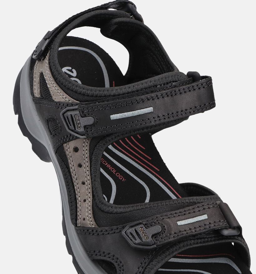 ECCO Offroad Sandales plates en Noir pour femmes (369775)