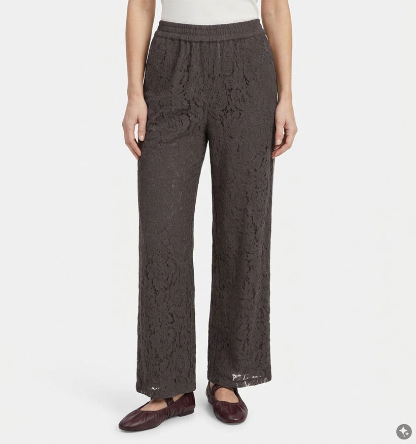 Vila Oline Lace Pantalon en Marron fonc&eacute; pour femmes (382223)