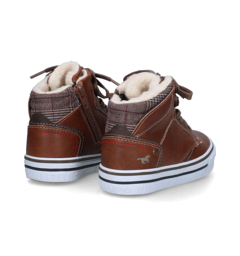 Mustang Chaussures hautes en Marron pour garçons (313979)