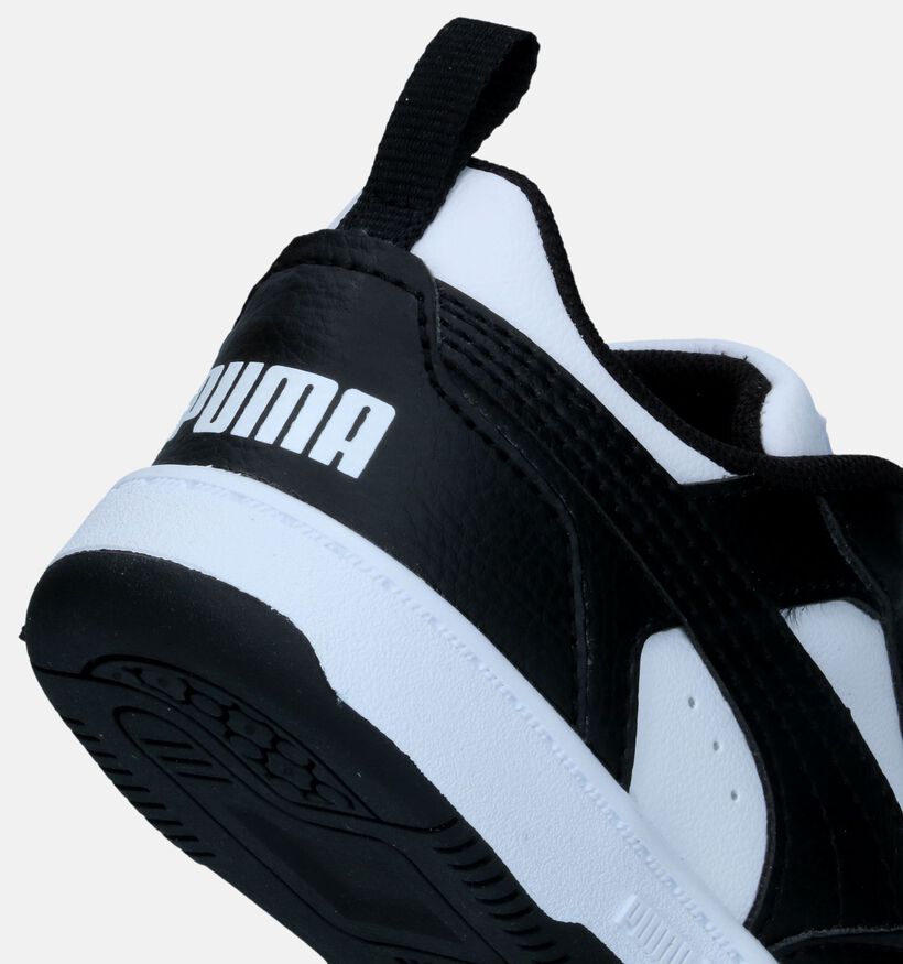 Puma Rebound V6 Zwarte Sneakers voor jongens, meisjes (326489)
