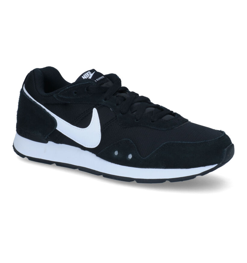 Nike Venture Runner Baskets en Noir en textile (316487)