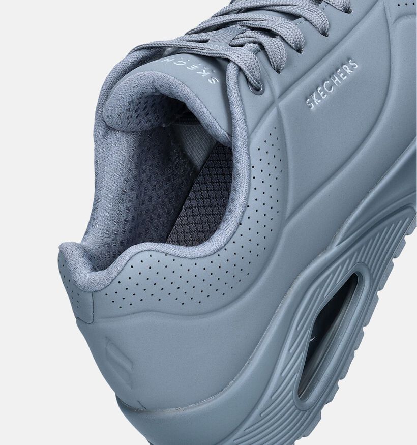 Skechers Uno Stand On Air Baskets en Gris pour hommes (343967)