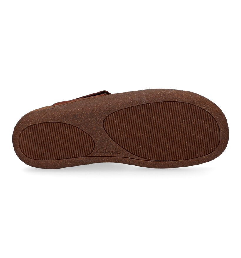 Clarks Pilton Post Tongs en Cognac en nubuck (304495)