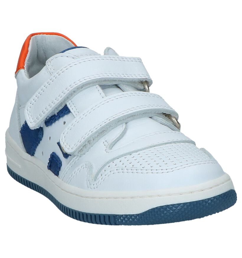 Milo & Mila Baskets basses en Blanc en cuir (241371)