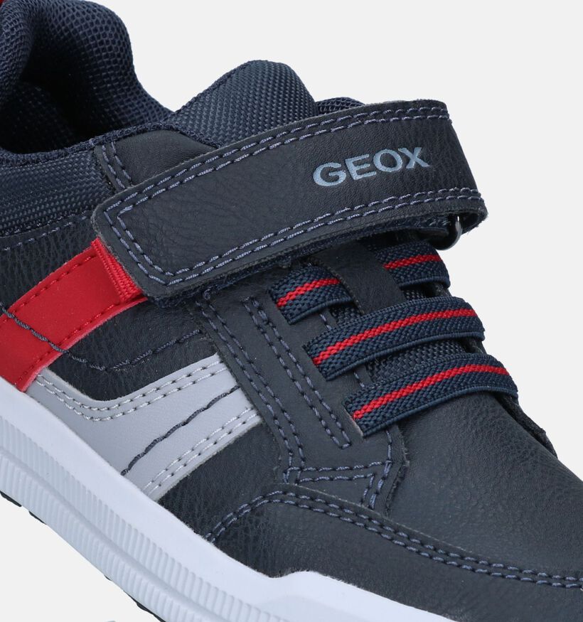 Geox Arzach Blauwe Lage schoenen voor jongens (328527) - geschikt voor steunzolen