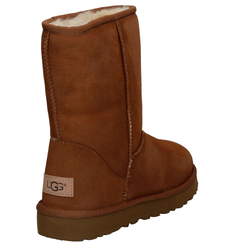 UGG Classic Short Bottes en Cognac en nubuck (313768)