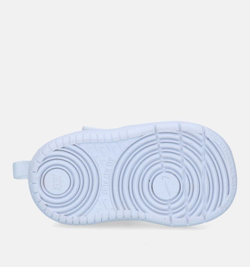 Nike Court Borough Baskets en Blanc pour garçons, filles (340221)