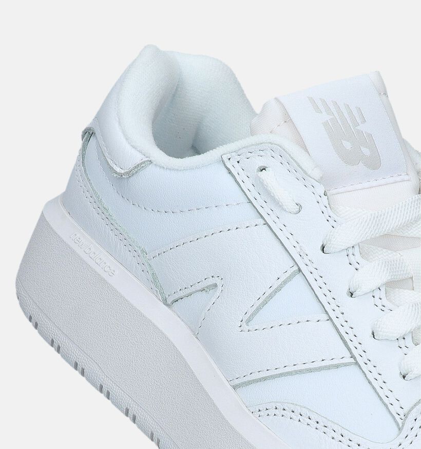 New Balance CT 302 Baskets à plateforme en Blanc pour femmes (334591) - pour semelles orthopédiques