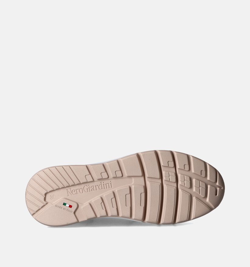 NeroGiardini Witte Sneakers voor dames (351944) - geschikt voor steunzolen