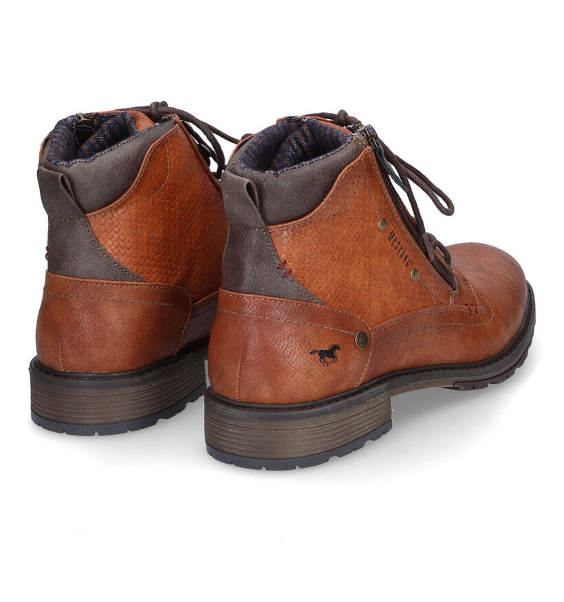Mustang Boots à lacets en Cognac en simili cuir (313557)
