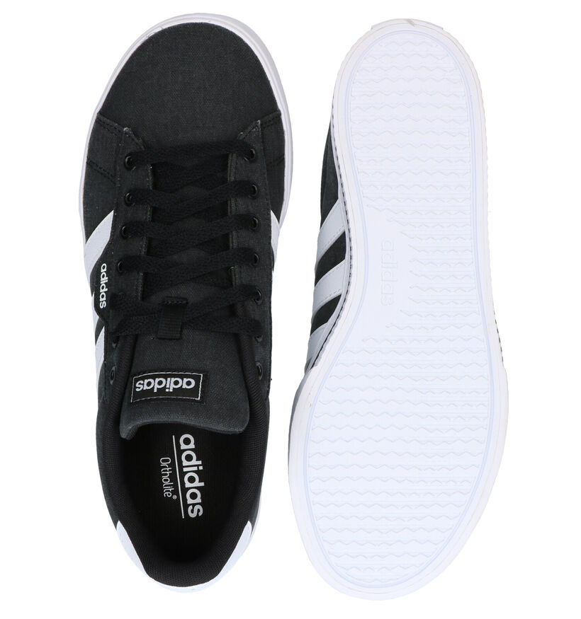 adidas Daily 3.0 Zwarte Sneakers voor heren (324930)