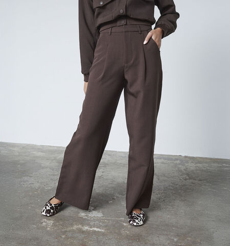 Sisters Point Broeken Bruin/Bordeaux