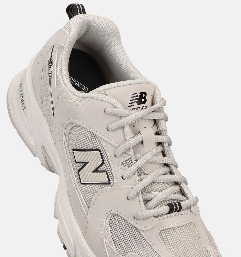 New Balance 530 Baskets basses en Ecru pour filles (375137) - pour semelles orthop&eacute;diques