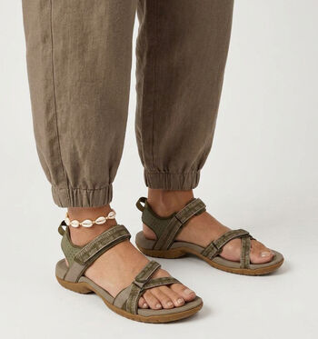 Teva Chaussures outdoor ASL ARCHIVE CRISS CROSS OLIVE