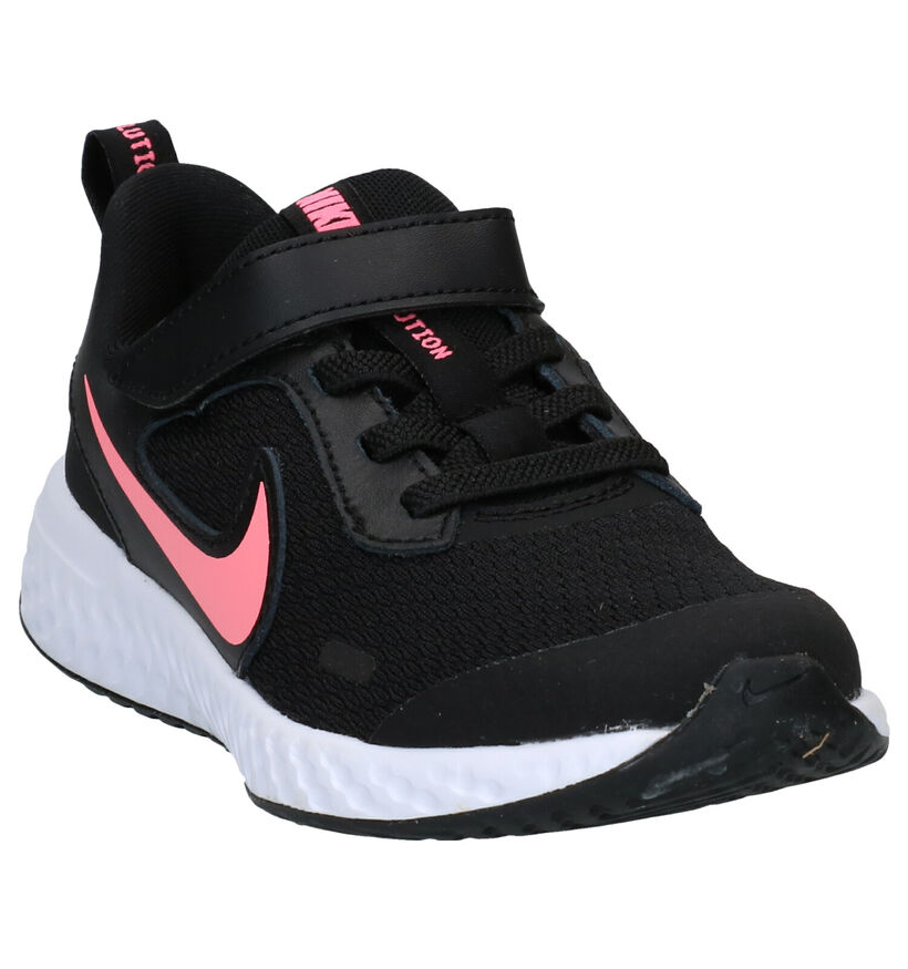 Nike Revolution Baskets en Gris en cuir (291161)