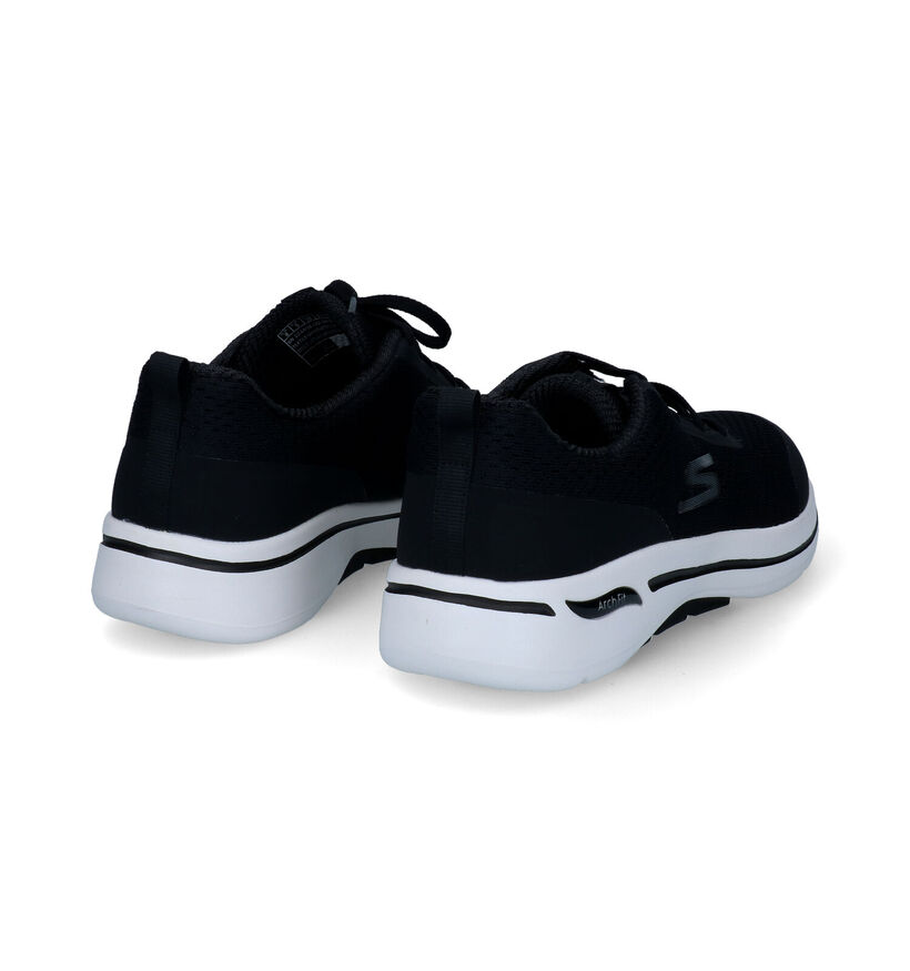 Skechers Go Walk Arch Fit Motion Breeze Blauwe Sneakers in stof (310877)