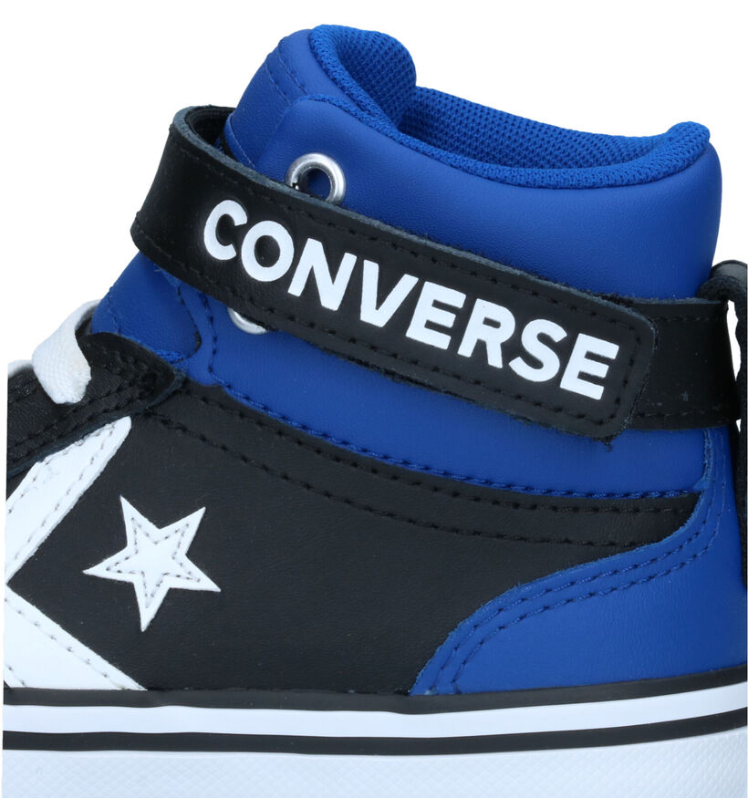 Converse Pro Blaze Strap Retro Baskets en Noir pour garçons (325483)