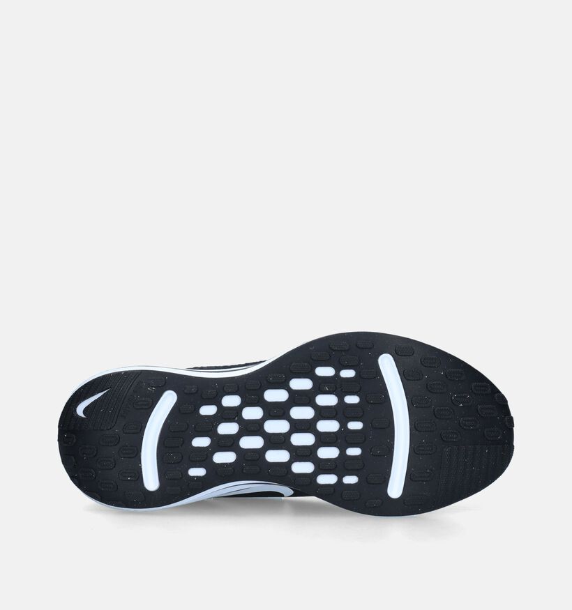 Nike Journey Run Chaussures de trail en Noir pour femmes (339865)