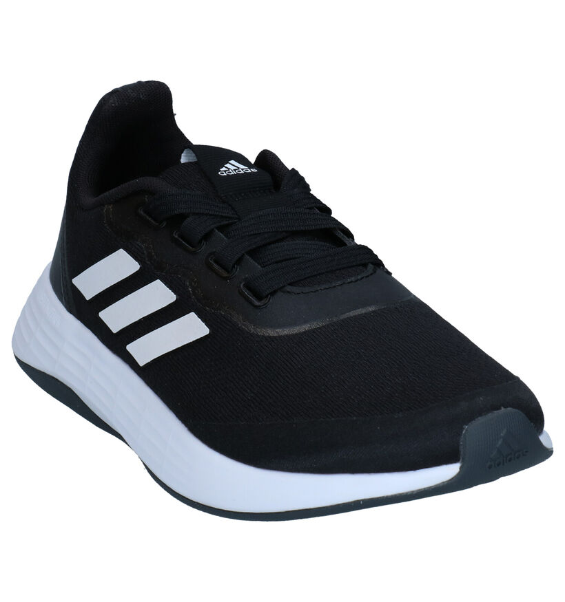 adidas QT Racer Baskets en Noir pour femmes (290834) - pour semelles orthopédiques