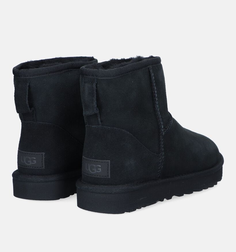 UGG Classic Mini Bottes en Noir pour femmes (329265)