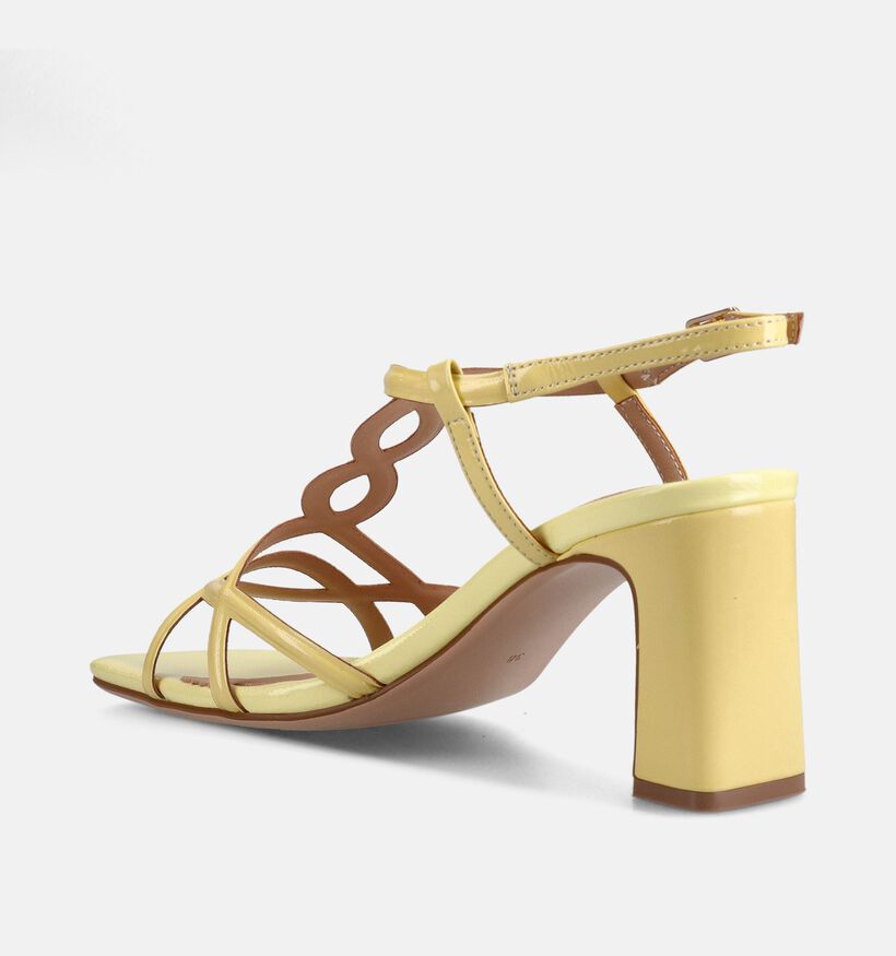 Regarde le Ciel Chelly Sandales &agrave; talons en Jaune pour femmes (372978)