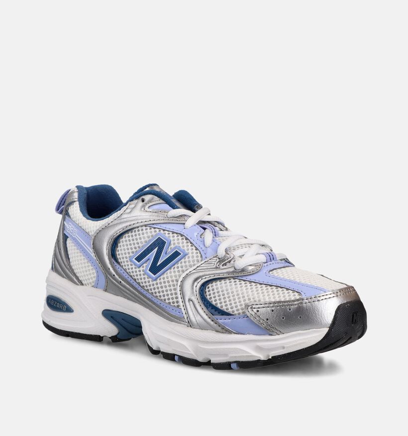 New Balance 530 Metallic Baskets en Argent/Violet pour femmes (366307) - pour semelles orthop&eacute;diques
